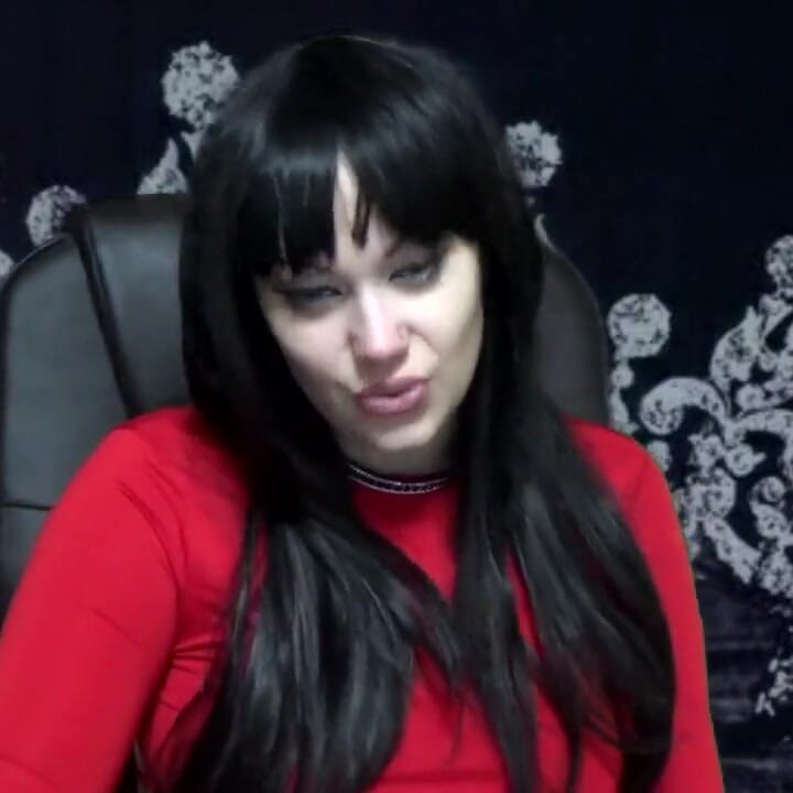 你的妻子在你出差时从她的黑人老板那里怀孕