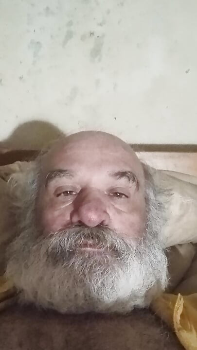 肮脏的老男性毛茸茸强，宏非常浓密的乳汁