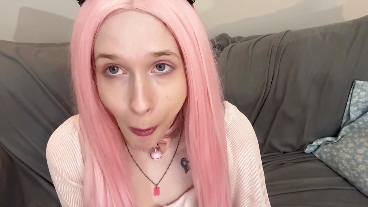 Bratty Bubblegum Slut Blowing Bubbles