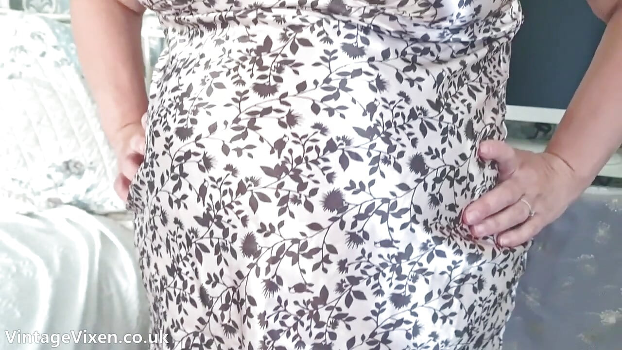 Plain White Mommy Panties and Big Jiggling Boobs