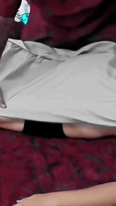 Husband waiting until wife to finish her Massage. Hot pussy Massage. Viral Massage .Indo Bokep ABS | Clip 1