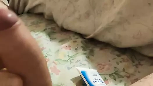 只是打败它