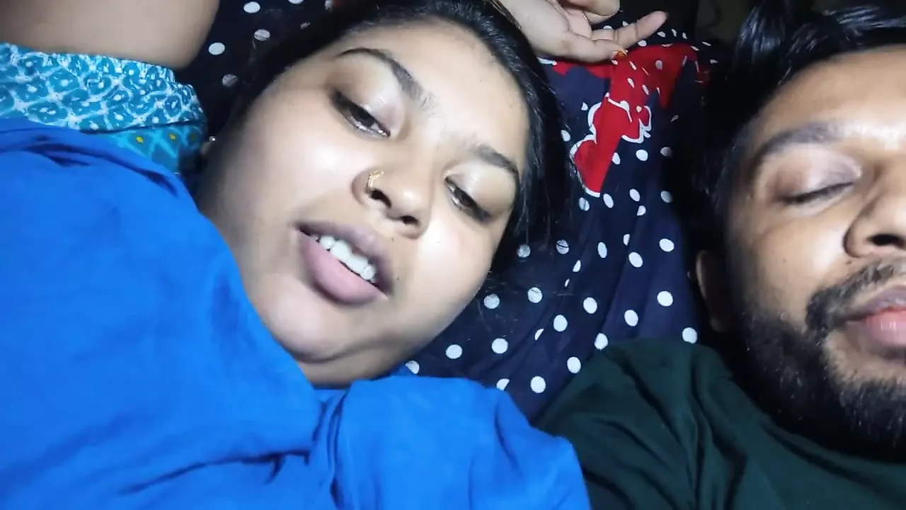 बेडरूम में पूरी मस्ती पति पत्नी रोमांटिक vlog_ जोड़ा masti vlog