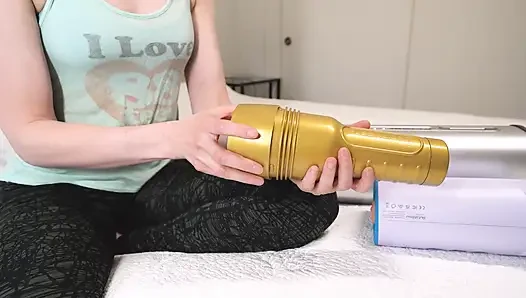 Hacking Your Fleshlight for Automatic Blowjob/handjob! Vacuglide 2