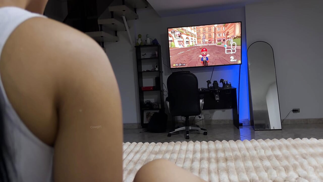 My neighbor ran out of internet, she went up and we ended up fucking LESBIANS