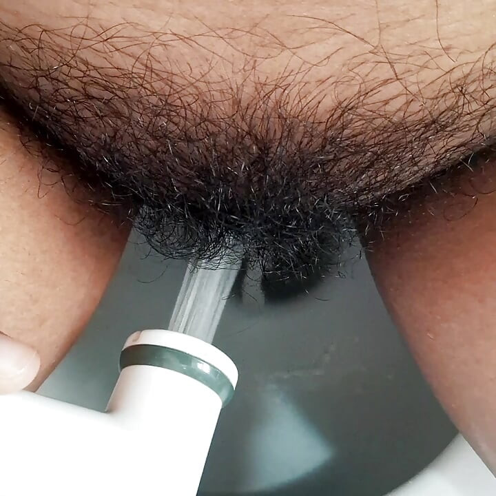 Hot Aunty pissing in bathroom the hardly Squirting Orgasm