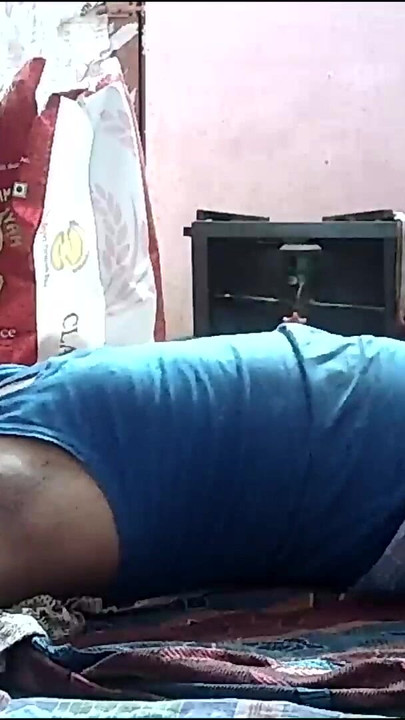"भारतीय घर की पत्नी द्वारा गांड चुम्बन" से शानदार क्षण