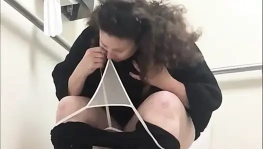 Curvy Brunette Loves Being Watched on the Toilet