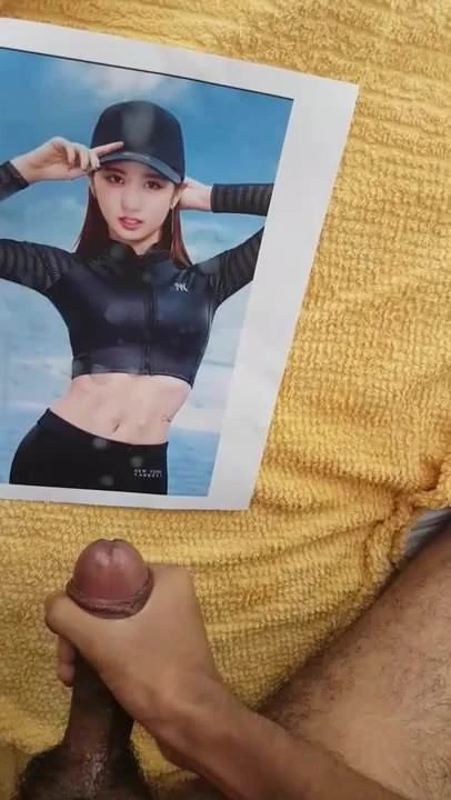 Double cum tribute to Twice Momo