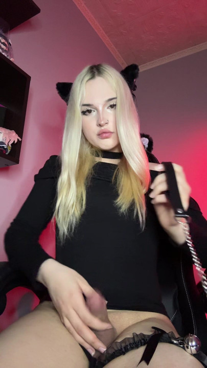 My slave must worship my cock