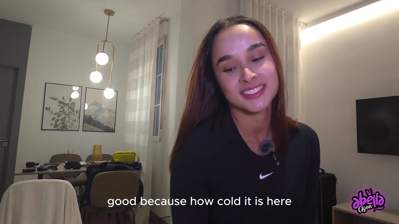 Latin Model Madrid'de Bir Turisti Sikiyor! - Abella Olsen