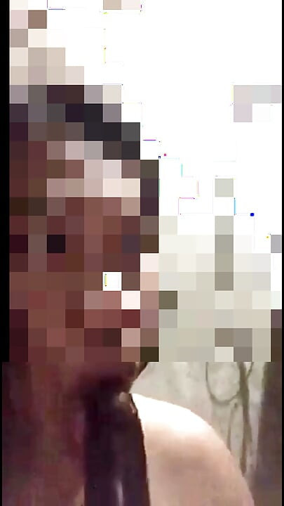 MILF FIRST TIME FUCKINH EGGPLANT