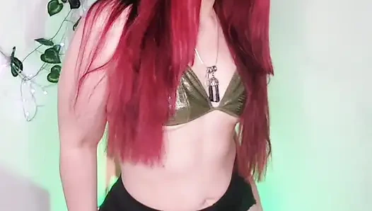 Cerita hot gaucho: cerita fantasi ibu tiriku dientot sama teman-temanku sendiri