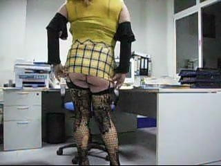 TRANNY WHORE AT HOME