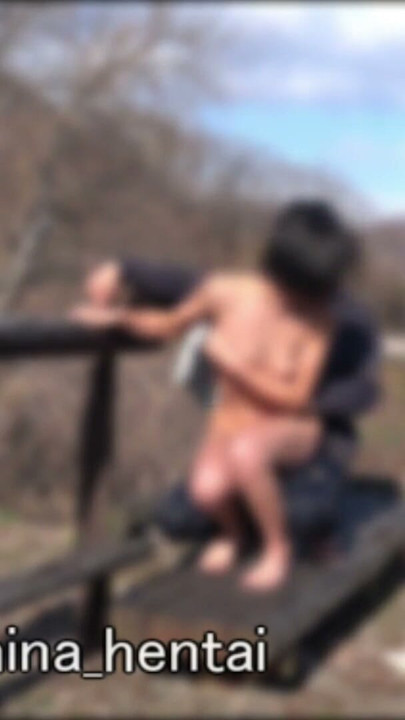 [Outdoor exposure] Because it is on a high ground, I was 💦 seen by the dump truck below. Please come to the fan site for the continuation!　　Japanese/Outdoor/Japanese/shaved/Shaved/hentai/asia | Clip 1
