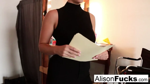 Busty Cop gets hypnotized by a pervy Magician