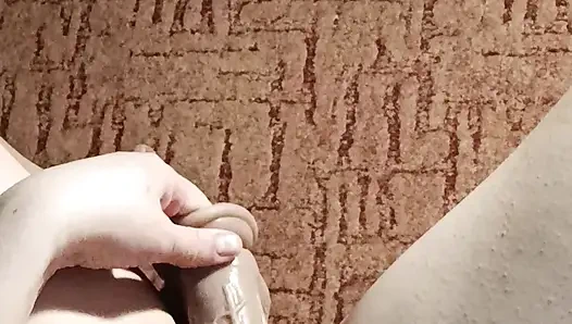 Pov - rekaman video masturbasi memek sempit dan dildo