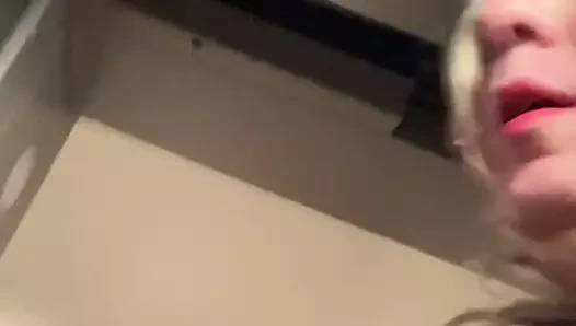 Başka bir asansör yolculuğu