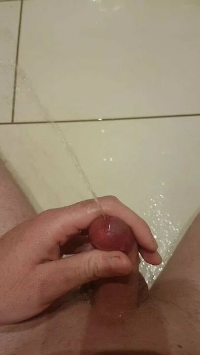 Just pissing (no cum)