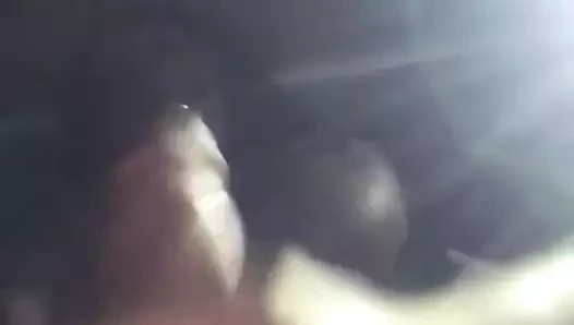 Siyah transeksüel tek başına boşalıyor