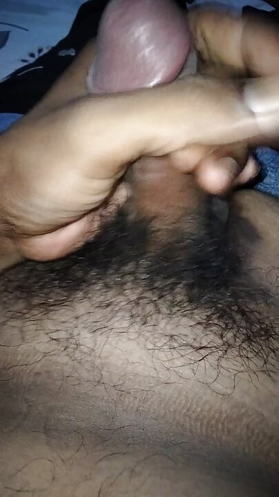 shaking when I was at home when I was lonely after seeing a sexy woman on the street