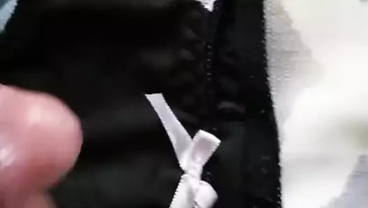 Jerk off on thong