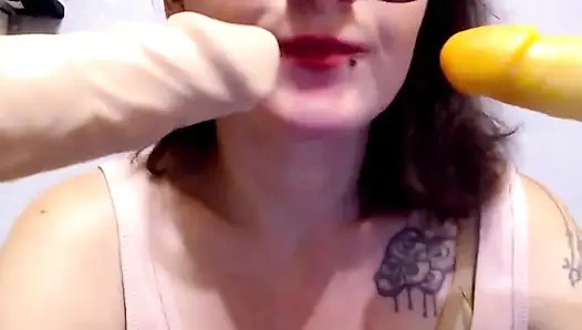 Aynı anda 2 dildo em