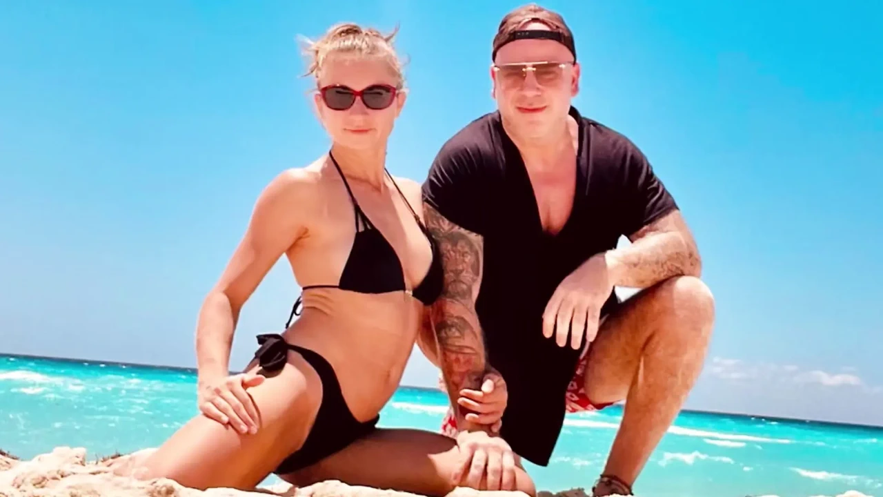 I convinced my wife's sister to exhibit her for money