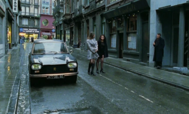 Chloe (1996)