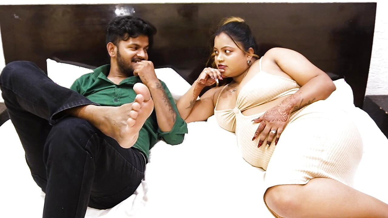INDIAN DESI SEXY FREINDS GROUP FUCKING EACH OTHER, HARDCORE FOUR SOME SEX