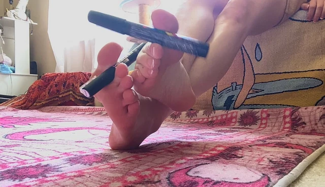 Cute Teen Picks Things Up With Her Feet and Toes