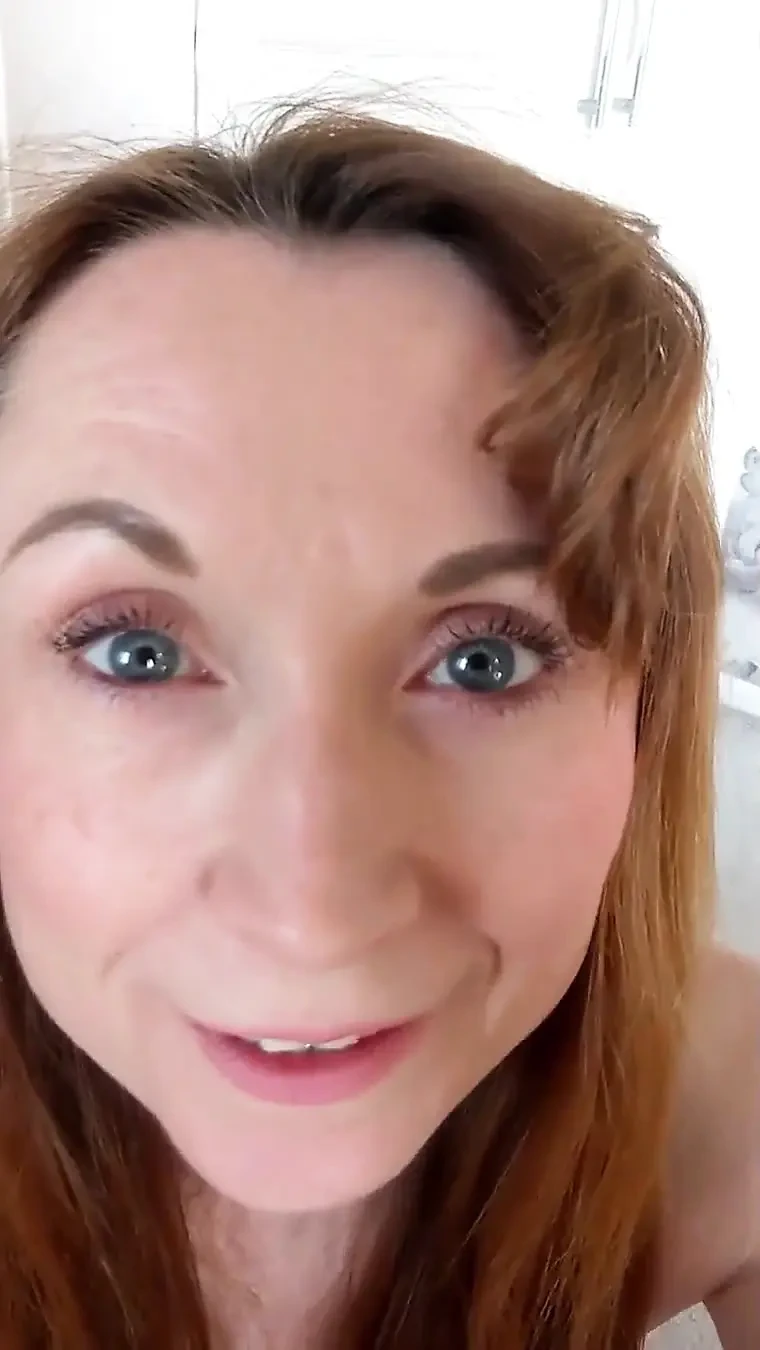 Giantess Kink: Tiny Pathetic Perve Gets Caught