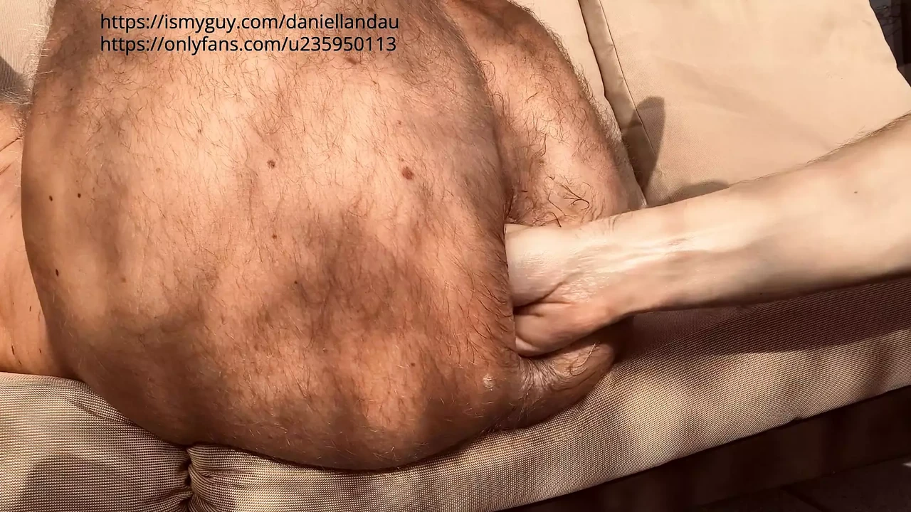 BIG HAIRY ASSHOLE GETS FISTED OUTDOOR