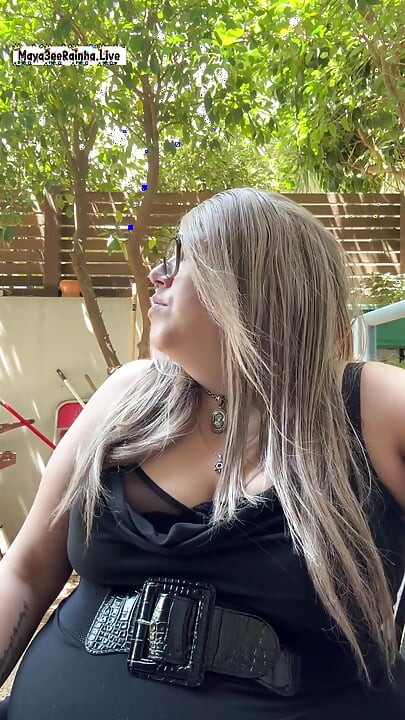 BBW Brazilian MILF Morning Outdoor Chainsmoking Ritual Parliament Longs