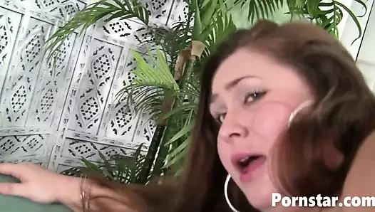 Busty BBW Pornstar Jayden Hart Shows Off Her Amazing Body