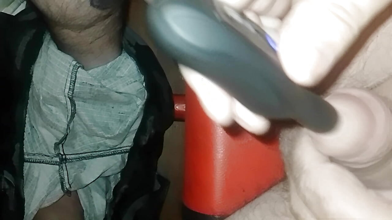 Small cumshot