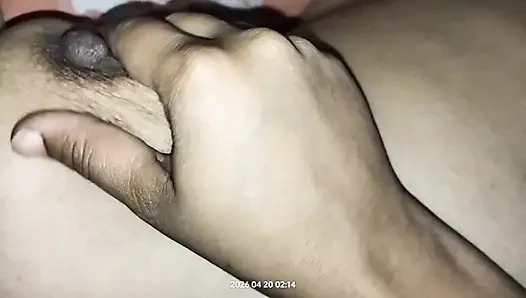 Neues mädchen, ful maza ful nacht