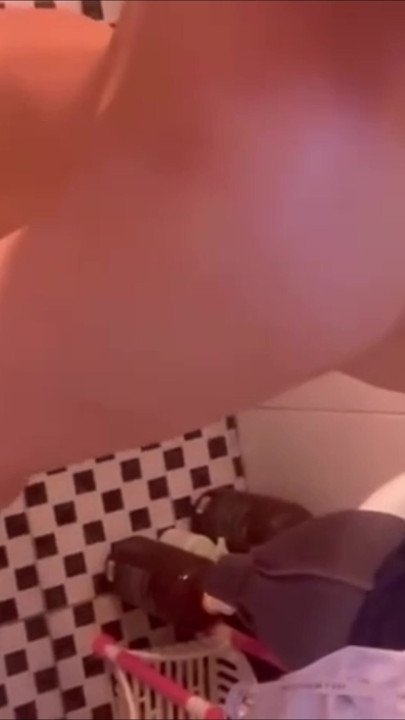 Espirrando no chuveiro