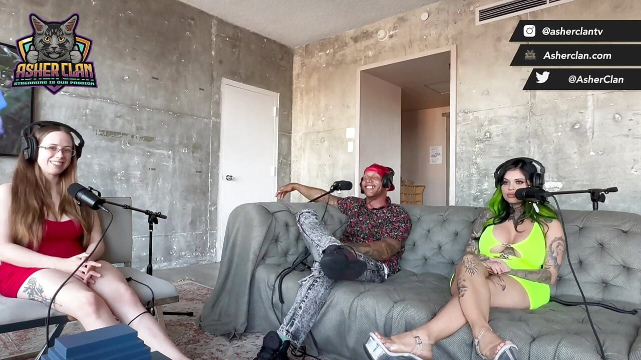 Milfcandy Podcast with Xwifekaren and Jackie Hoff, the MILFs and Trucifer Podcast Asherclantv