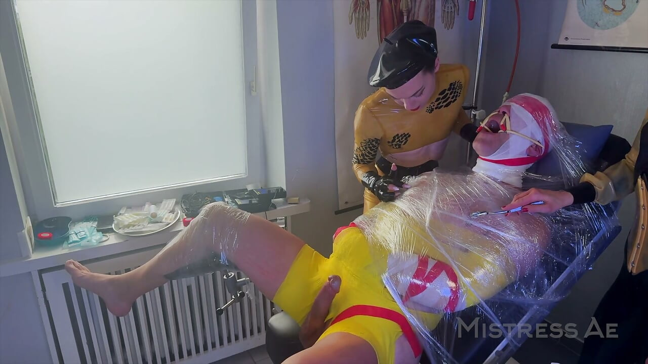 Berlin Medical Study 01 Bondage, Electro Stimulation, Sounding & Needles