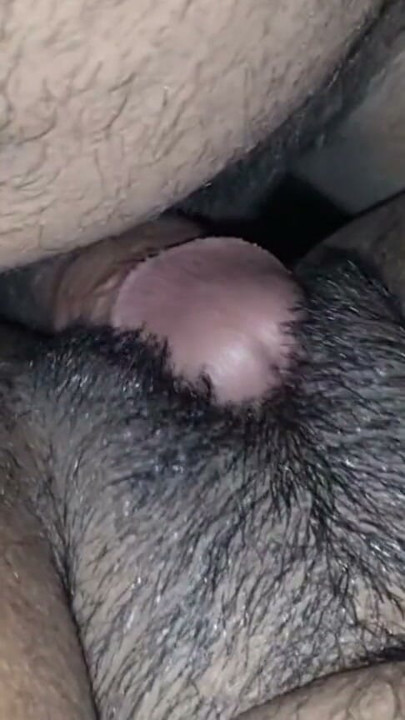 Amiga pakistaní cogiendo mms última parte | Clip 1