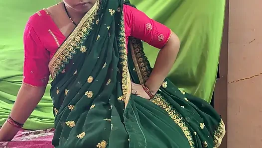 Indian Bhabhi Fucked in Saree by Devar