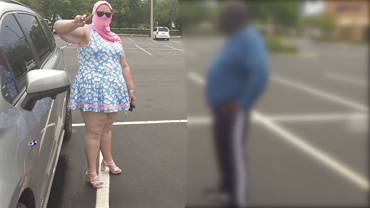 Najvruća kompilacija žene s velikom debelom guzicom koja dobiva jebanje svoje mokre pičke, prdenje, pišanje, pišanje, jebanje na pasji način i jahanje kurca