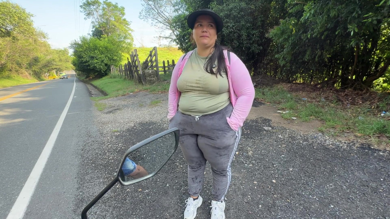 見知らぬ人がホテルに連れて行ってくれて、フェラしてからセックスしたのは最高だった