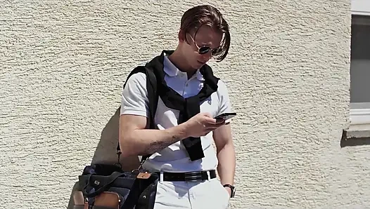 Sürtük öğretmen dondurarak sikiliyor - jadilica şımarık öğrenci tarafından dölleniyor