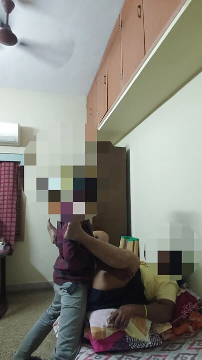 Lorry Driver Fucked Roadside Aunty