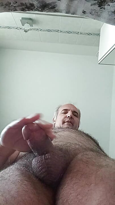Tutorial for a Pleasant Penis Massage with a Flow of Sperm on the Smartphone Screen