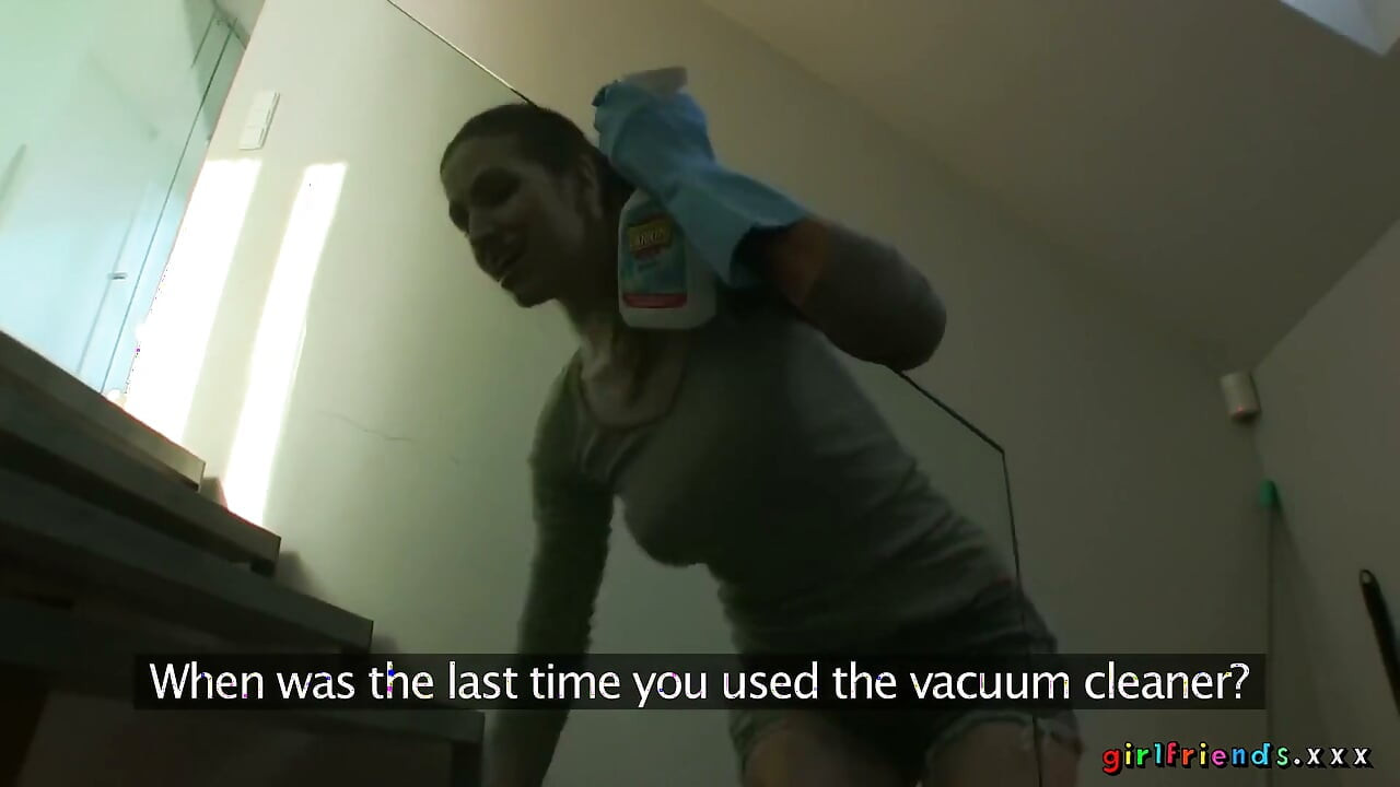 Iubite XXX - Excitată Eufrat Mai se întâlnește cu Tracy pentru o sesiune intensă de lins de pizdă în interior