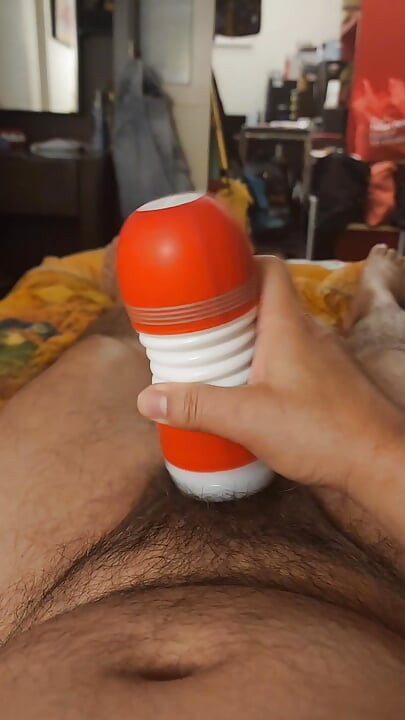I love jerking off