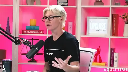 Kimmy Kimm Conquering Shame & Selling Used Panties | the Adult Time Podcast